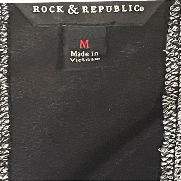 Vintage Rock & Republic Black and Gray, Size Medium - Picture 6 of 7